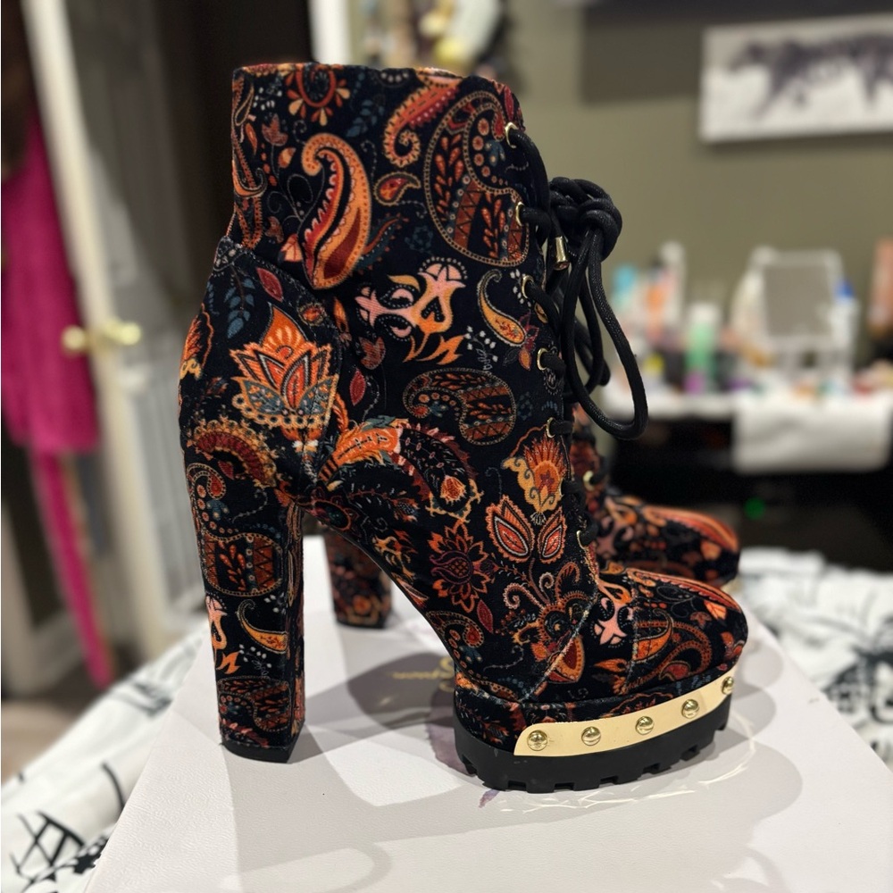 Jessica Simpson Paisley Heeled Boots - Black and Orange